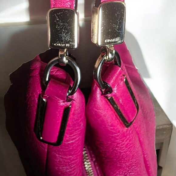 COACH Madison Phoebe 3 Section Shoulder Bag Tumbled Hot Pink Leather - Picture 9 of 16